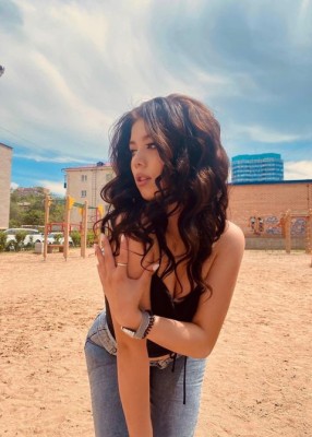 Проститутка Изольда